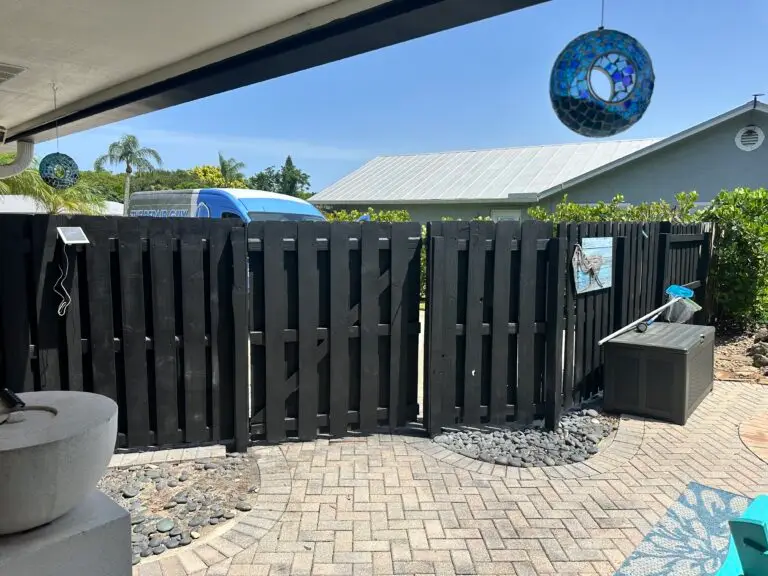 Fence Staining Service in Stuart — fence staining service